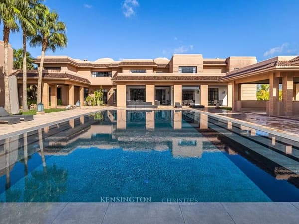 Villa d'exception sur deux hectares 9 chbres