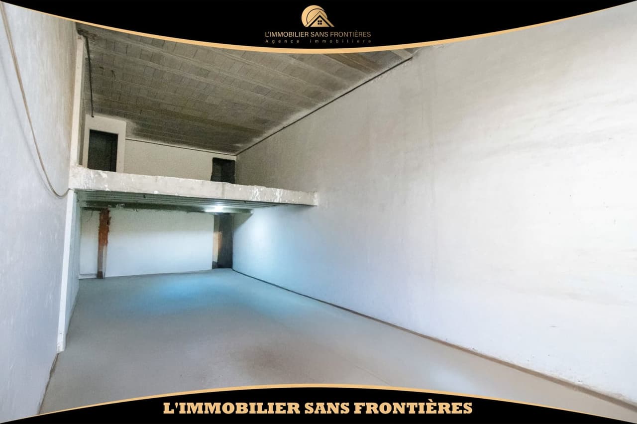 Gewerbefläche zur Miete an der Route de Safi, Marrakesch: Hauptachse, EG 87 m² +…