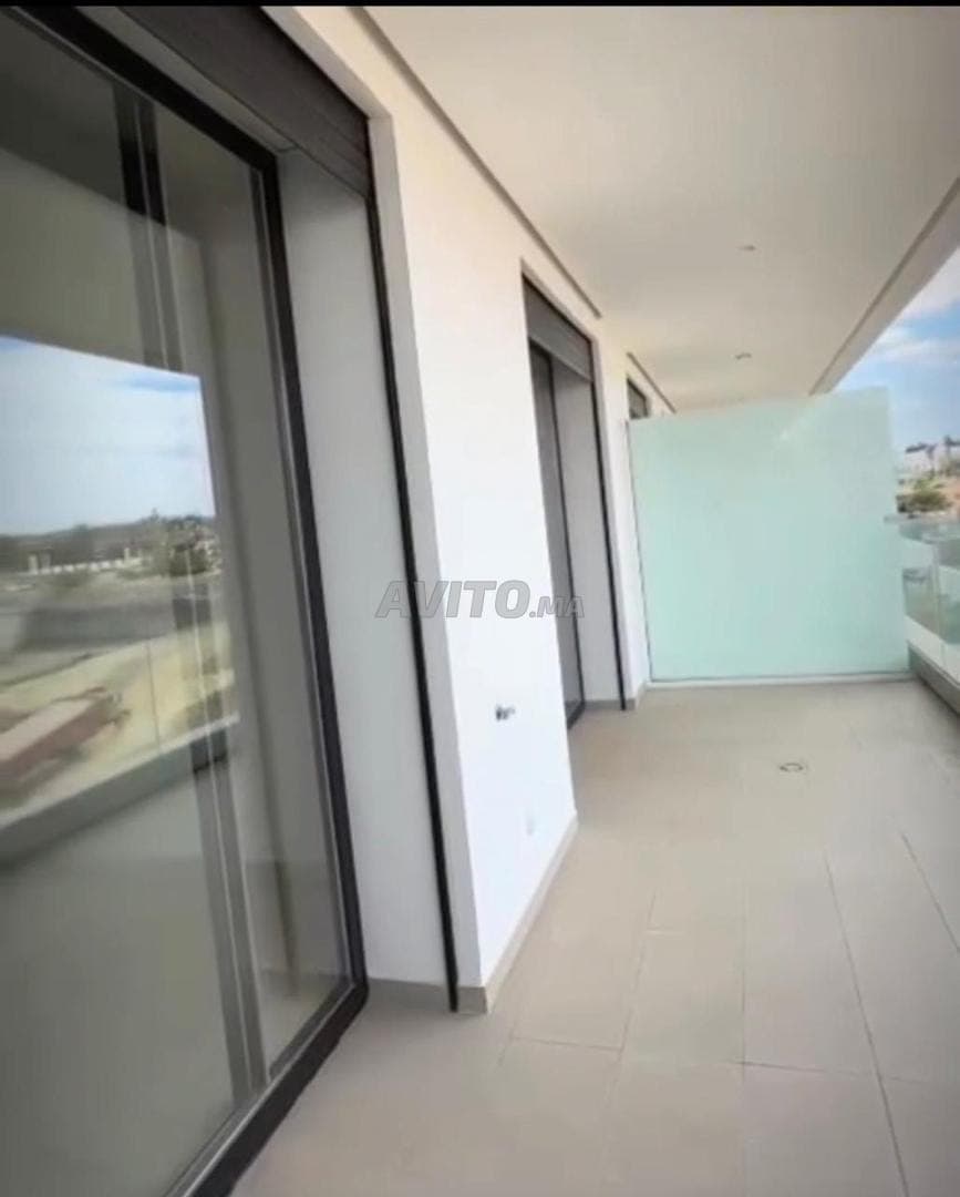 Empty studio for rent - CFC