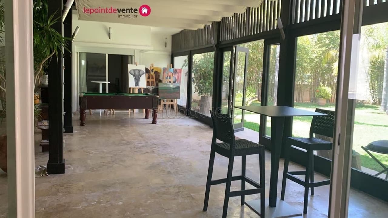 Splendide villa en vente très bien située à Skhirat