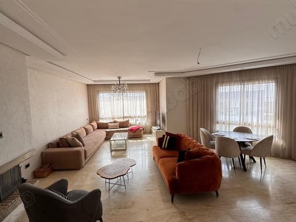 A louer: Appartement lumineux à louer – Val Fleury