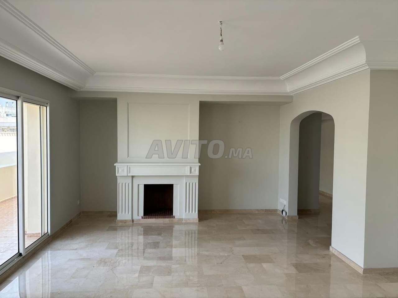 Appart 3 ch vide à louer à Racine 160 m²