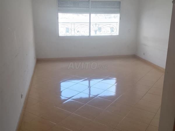Bureau à louer aux Hôpitaux 110m2