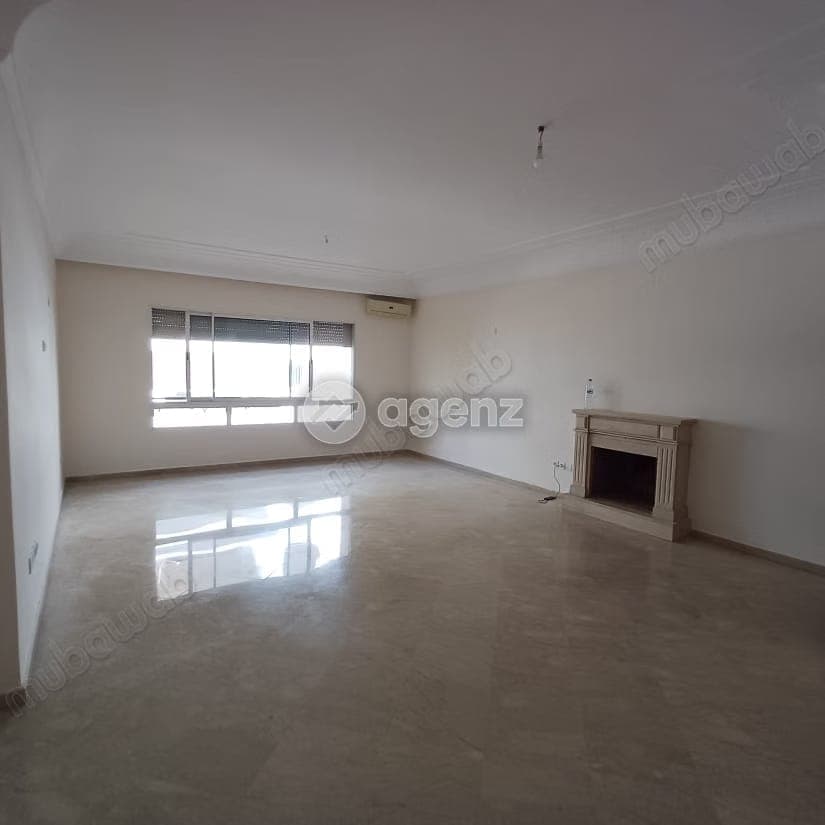 Appartement à louer 229 m², 3 chambres Maârif Casablanca