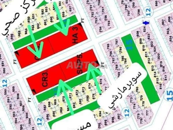 أرض تجارية موثقة
