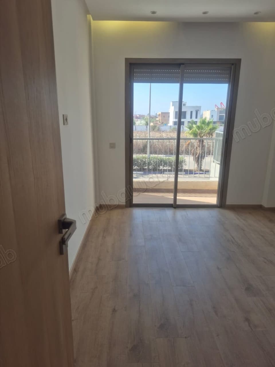 3 slaapkamers appartement, leeg, te huur in Dar Bouazza