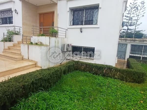 Villa zu verkaufen 300 m², 4 Zimmer Hay Riad Rabat