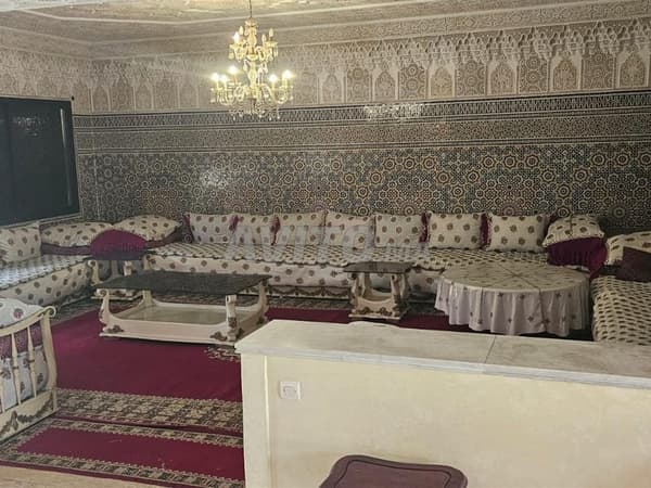 للإيجار – فيلا فسيحة في كاليفورنيا