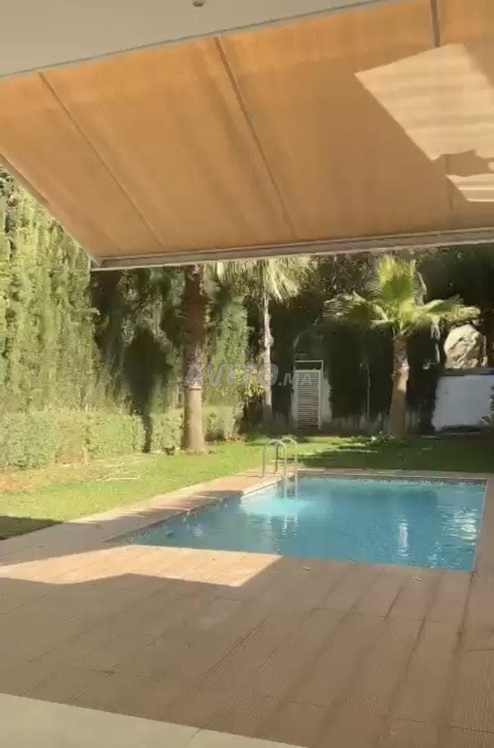 À LOUER VILLA PISCINE LA VILLE VERTE BOSKOURA