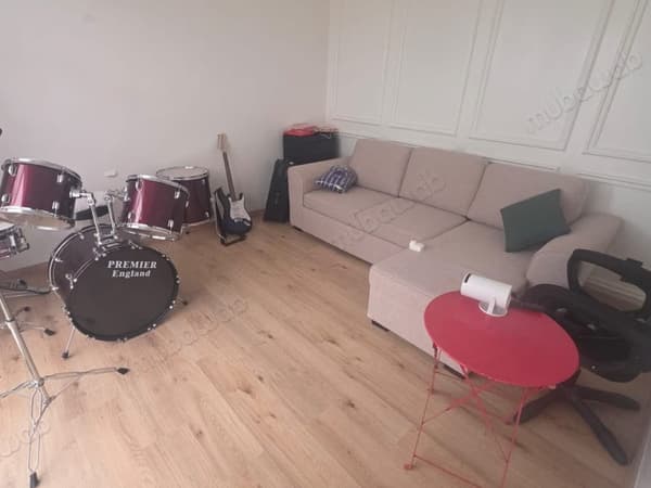Schöne Wohnung zum Verkauf in Haut Agdal. Fläche von 117 m². Parkplätze und…