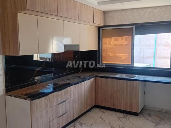 Appartement met privé trap van boven naar beneden