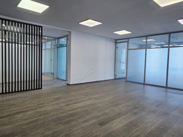 Bureau 120 m2 sur bd d'Anfa côté Racine