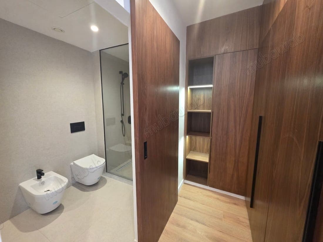 Nieuw appartement nooit bewoond in l'Orangerie