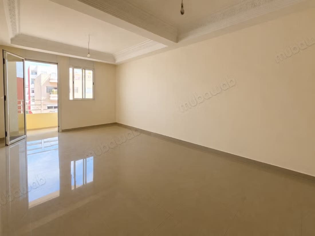 Appartement lumineux de 76 m², Double façade, Wifak