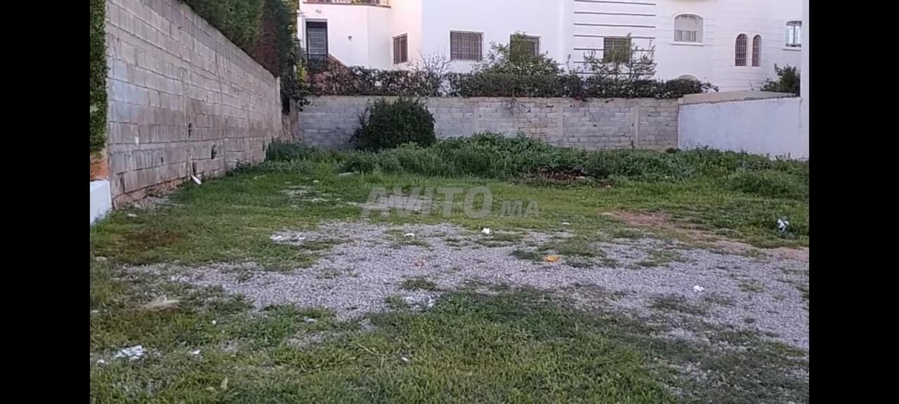 Terreno edificabile per villa, direzione Hamria