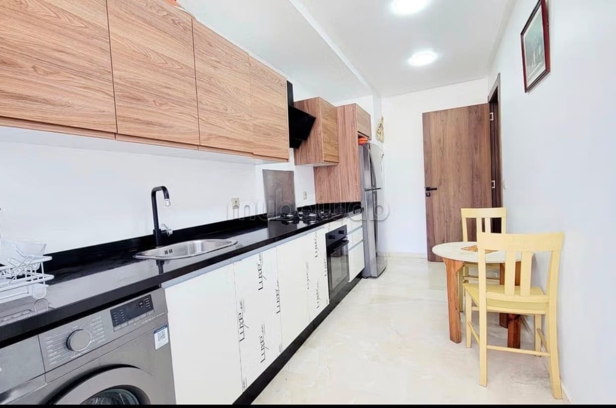 Bright Through Apartment for sale in Palmier