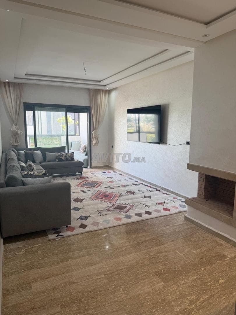 Apartamento en alquiler de 135 m² en Dar Bouazza
