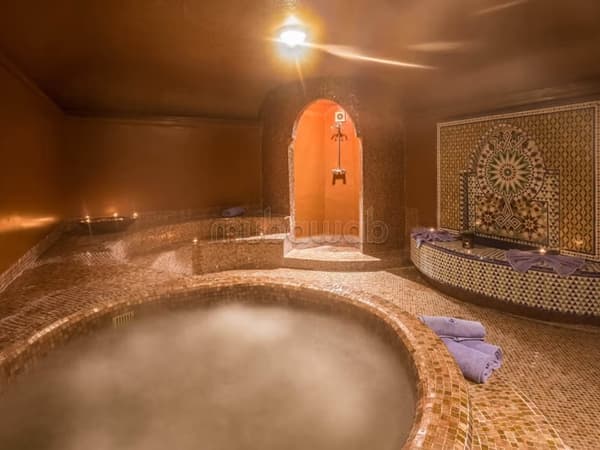 Local commercial terrain hammam spa for sale in Route de Tahanaout. Surface of 447 m²…