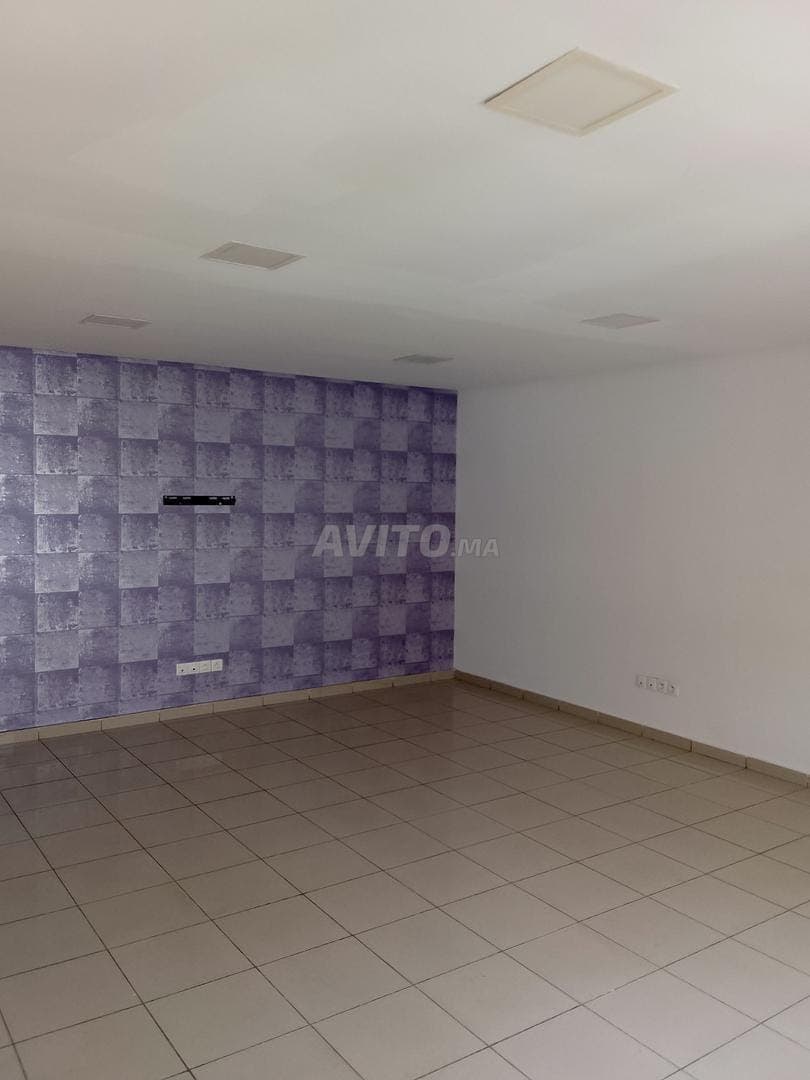 Neue, gut ausgestattete Etage mit Aufzug und Garage