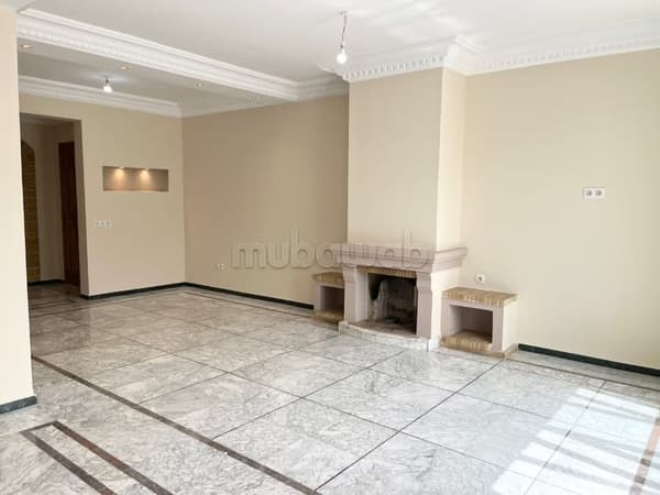 Appartement rénové Ain Diab