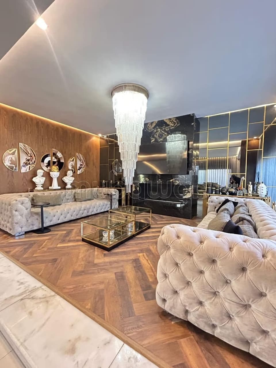Uitzonderlijke villa in een woonwijk te koop