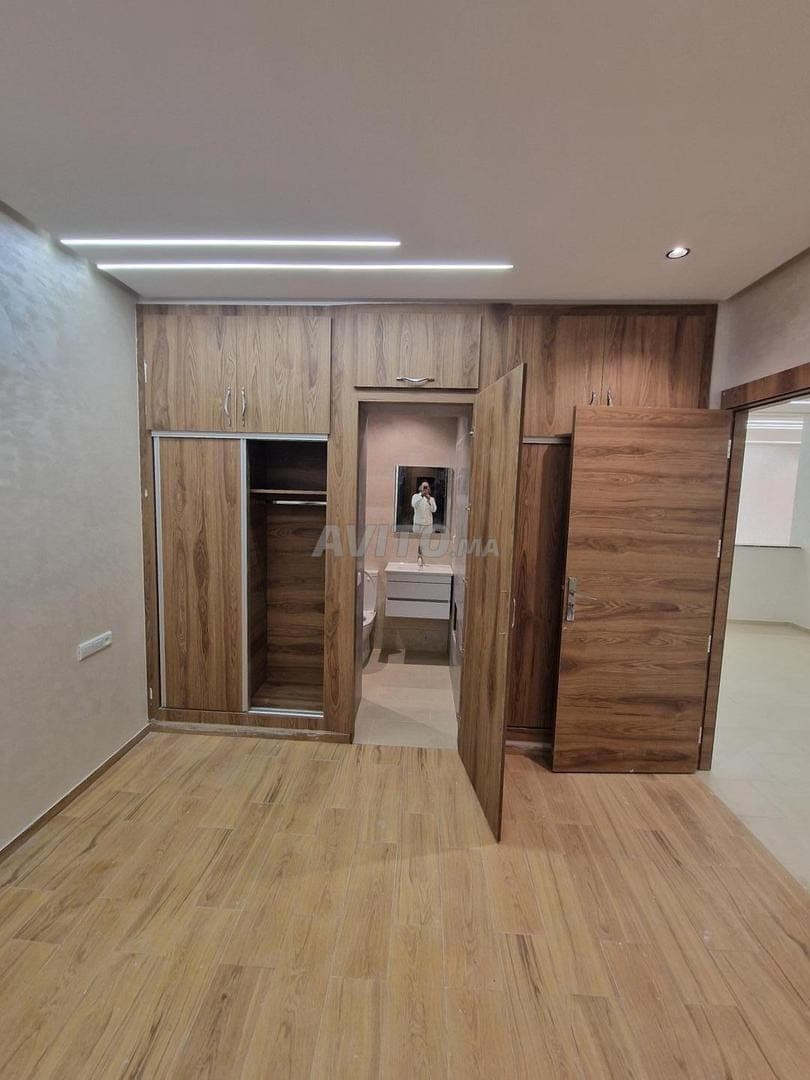 Apartment 2 facades 100m Chkili