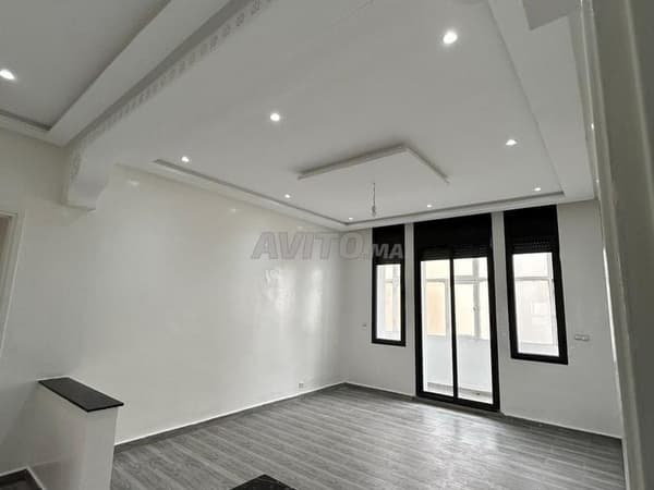 Studio meublé à louer