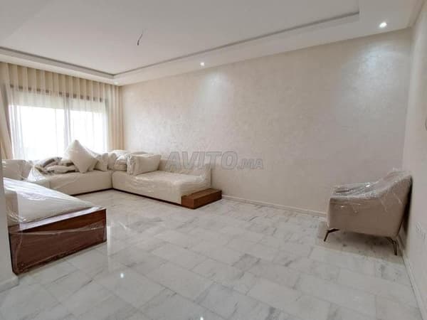 High-End Apartment 99 m2 Californie
