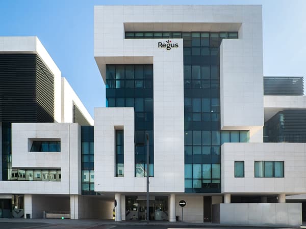 Bureau à louer chez Regus RABAT, Mahaj Ryad à Rabat