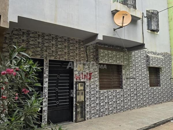 For sale. House for sale in Samrou Bir Jdid.