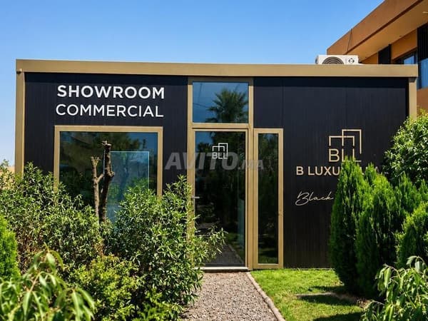 GRAND BUNGALOW / SHOWROOM 55 m²