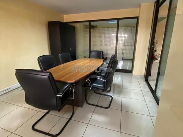 Plateau bureau 210 m² Ibrahim Roudani