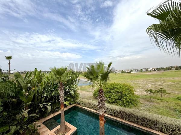Villa d’exception à vendre – Ville Verte