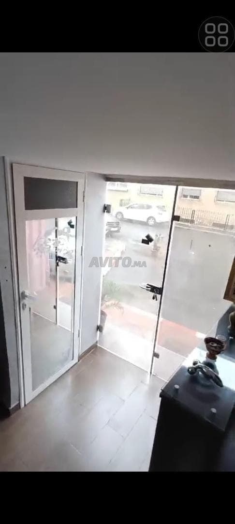 محل صالون حلاقة نسائي للإيجار بحي الحاج الفتح، 3 طوابق