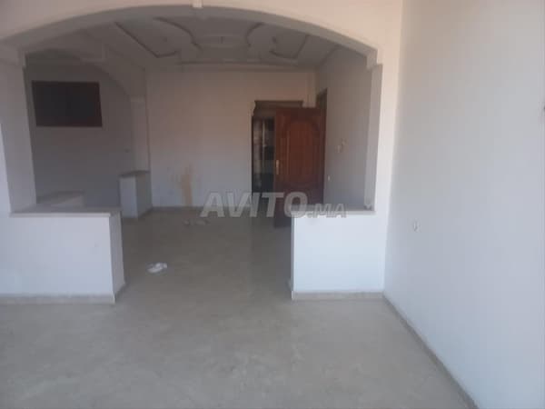 DEUX APPARTEMENTS BUREAUX EN LOCATION