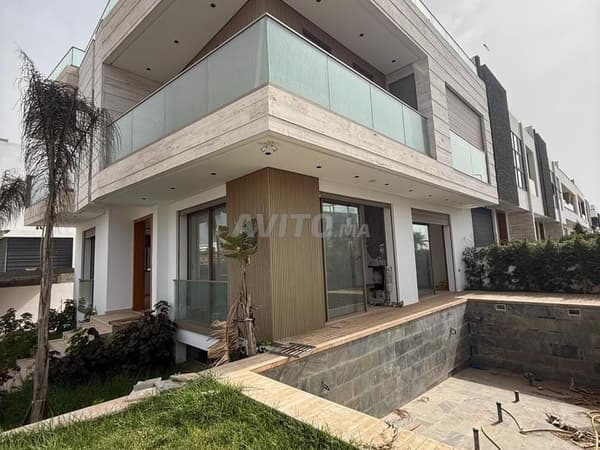 Villa Nieuw 350 m² te koop in Harhoura
