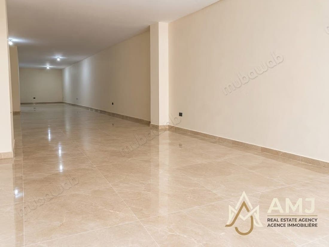 À louer local commercial de 268 m² bourgogne