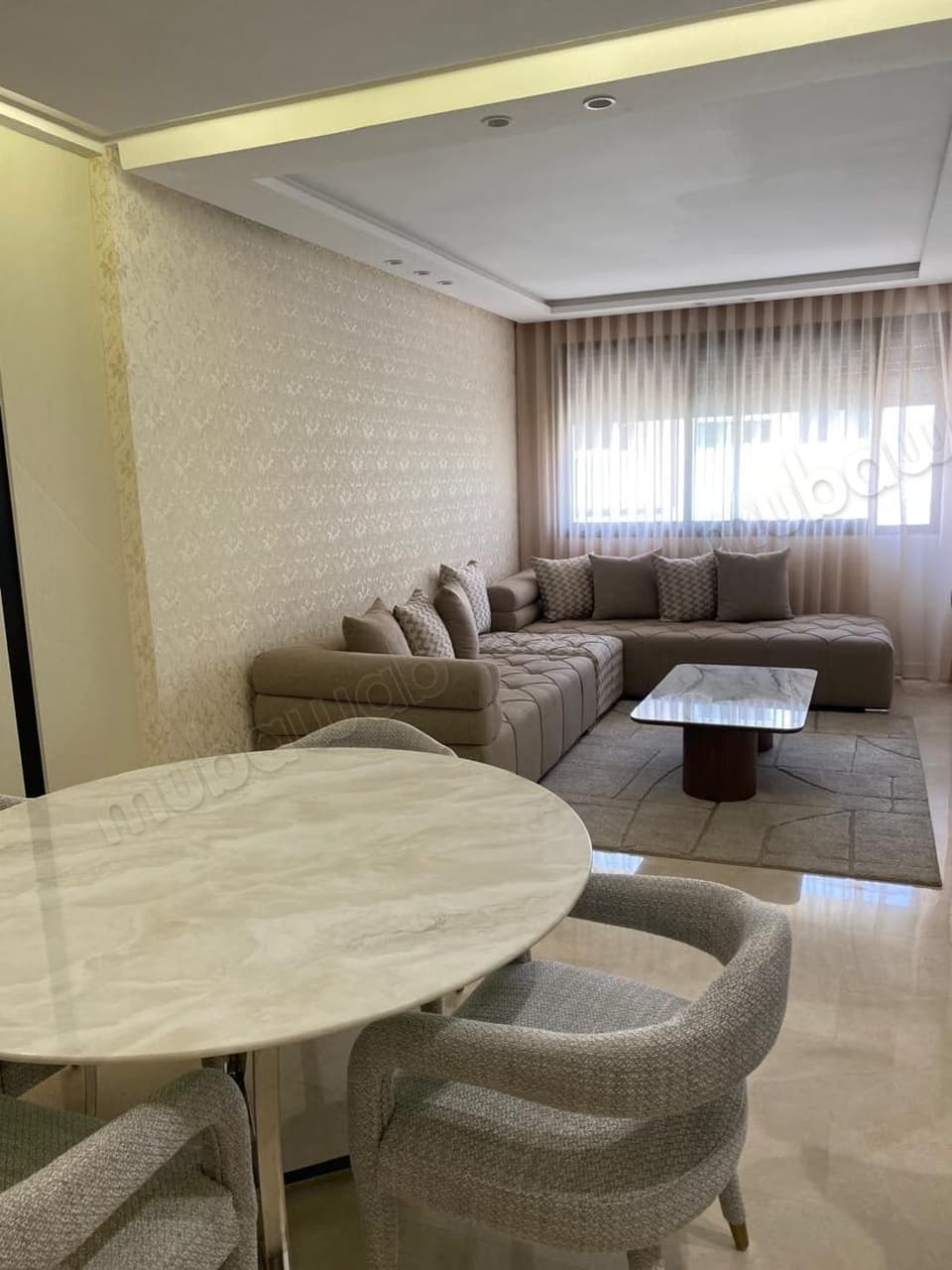 Appartement à louer à Riyad. 3 pièces. Meublé
