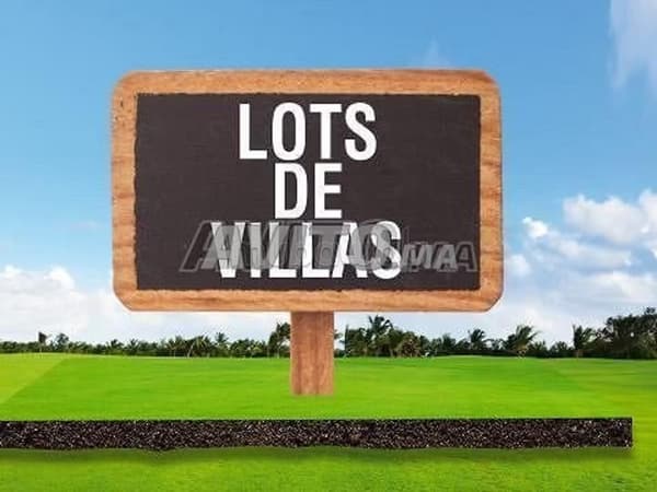 Lot de villa titrée à vendre 400 m² Rt d'Amizmiz