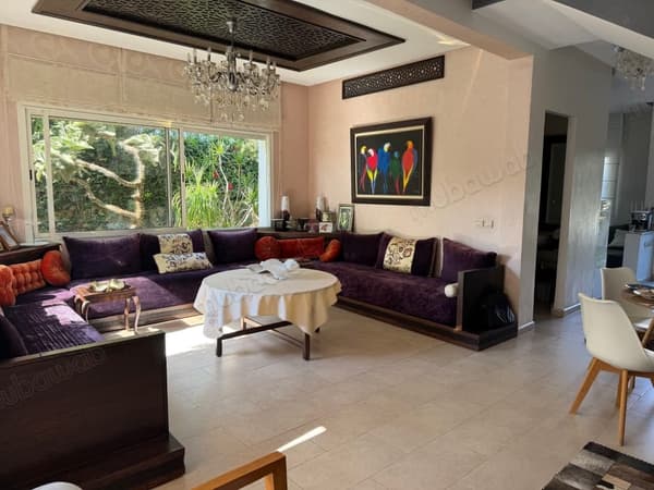 Villa 3 facades residence securisee