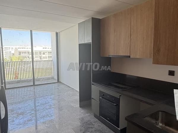Studios 2 Chambres Sans vis à vis à Saisir