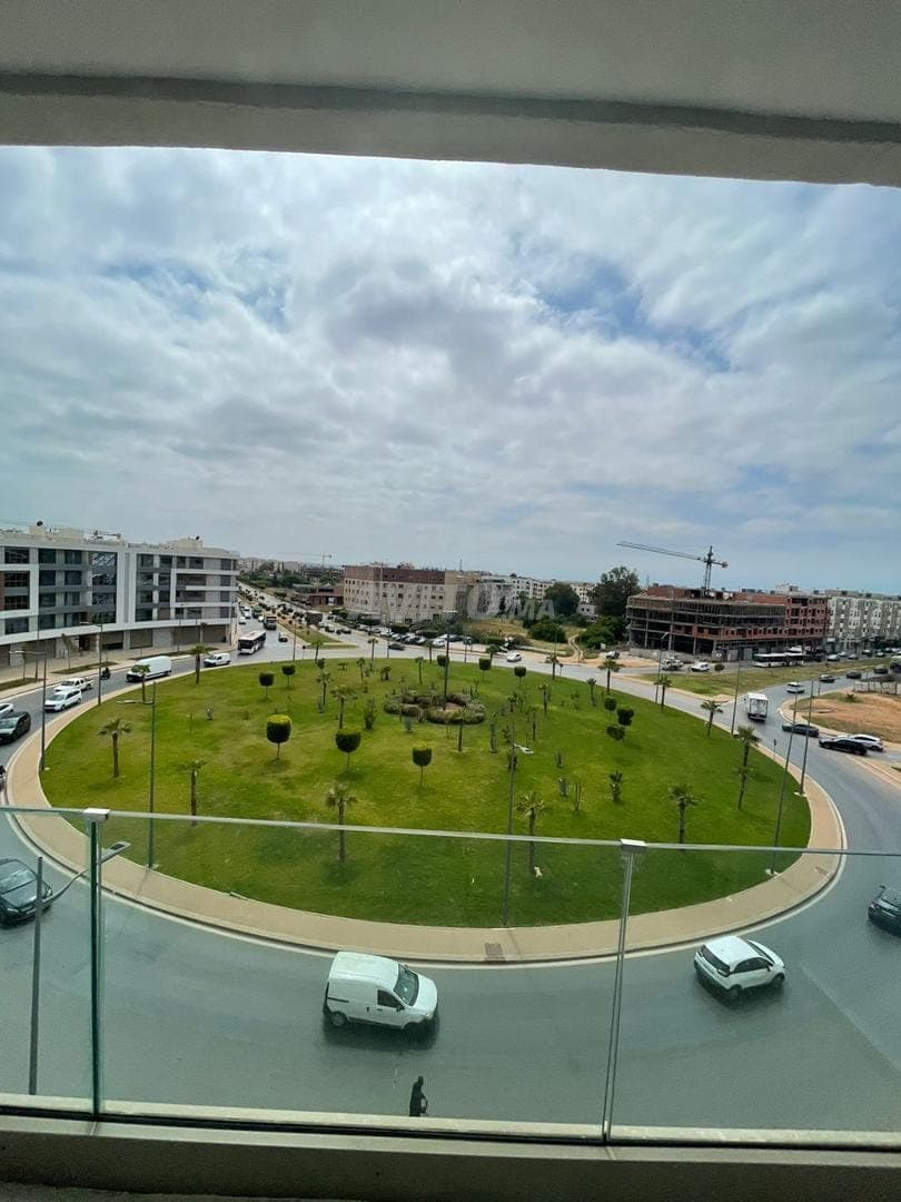 Plateau commercial à vendre à la résidence Abouria Park