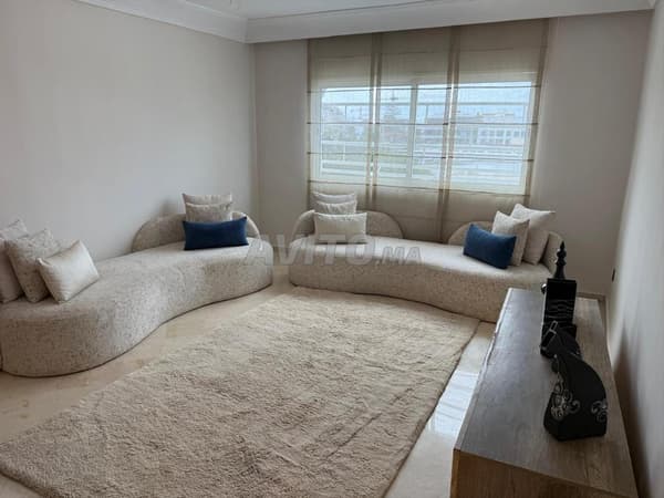 ZU VERMIETEN 3-ZIMMER-WOHNUNG MÖBLIERT PALMIER