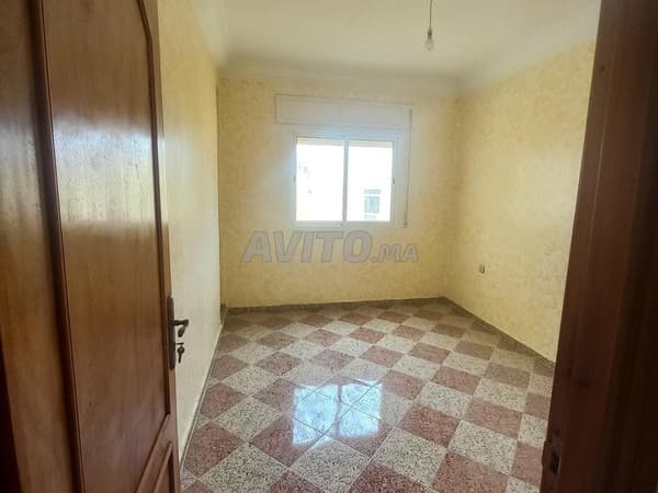 Appartement titré 78m², déclaration totale, ascenseur, balcon, syndic
