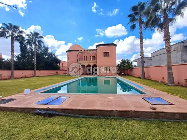 Villa à vendre 2 009 m², 7 chambres Route de l’Ourika Marrakech