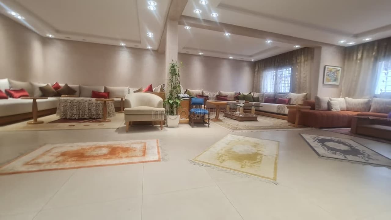 Superb fully renovated apartment well located in Agdal