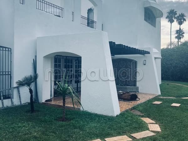Bir kacem villa avec ch. Central et piscine à louer