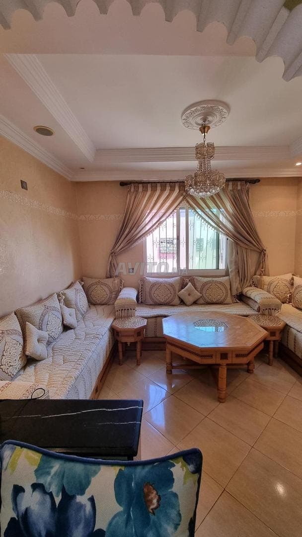 Apartment for sale in Chaâmao district two facades
