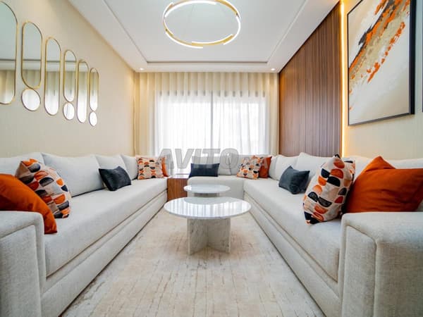Mooi leeg appartement te huur in Ain Sebaa