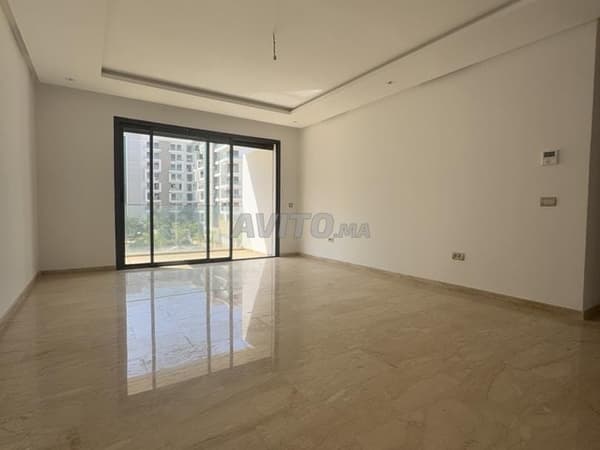 LOCATION APPARTEMENT MODERNE NEUF